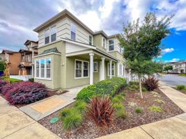 featured image of 905 Elwood Court