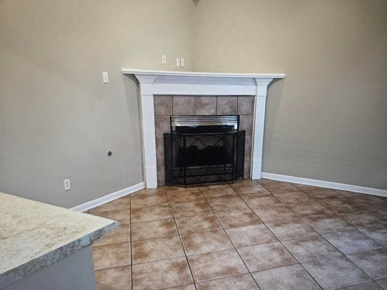 8156 Old Brownsville Rd - Photo 5 of 11