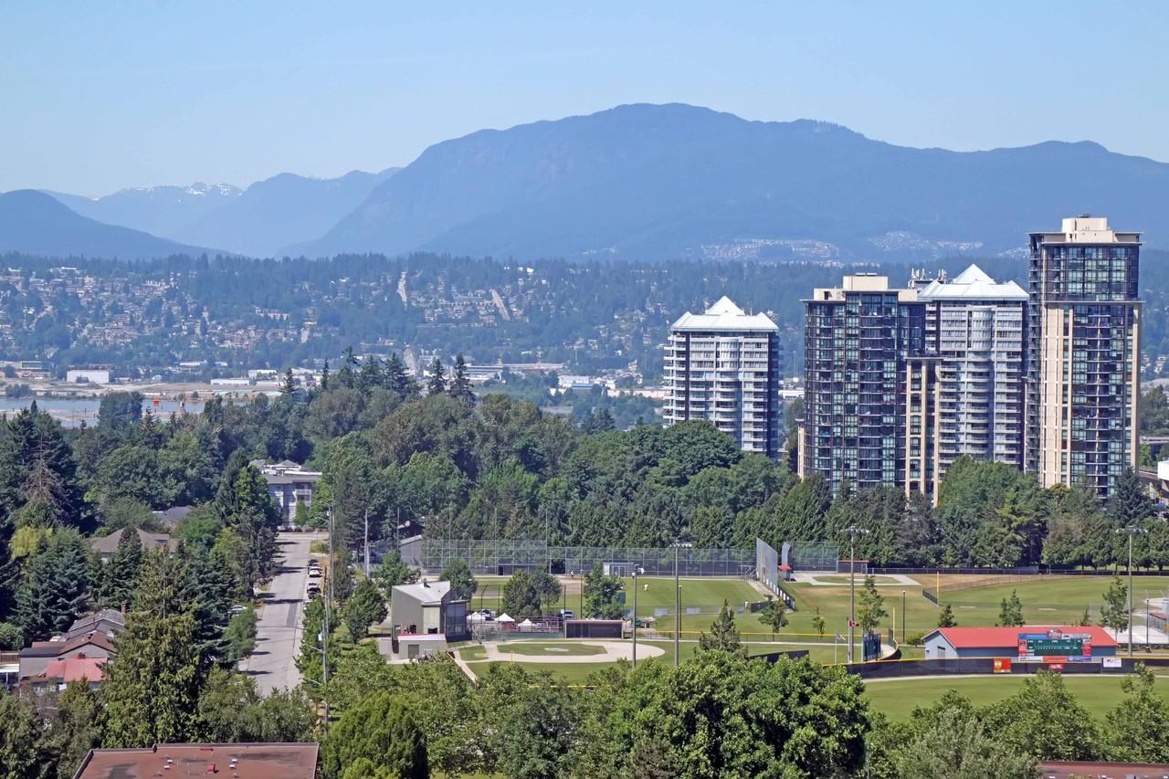 13318 104 Avenue #1701 - Photo 4 of 24