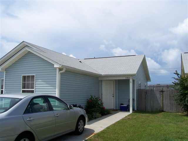 5521 Beach Dr - Photo 2 of 7