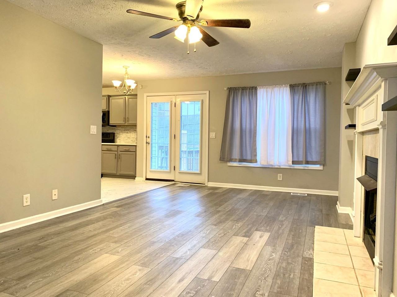 946 Cobbler Dr - Photo 4 of 35