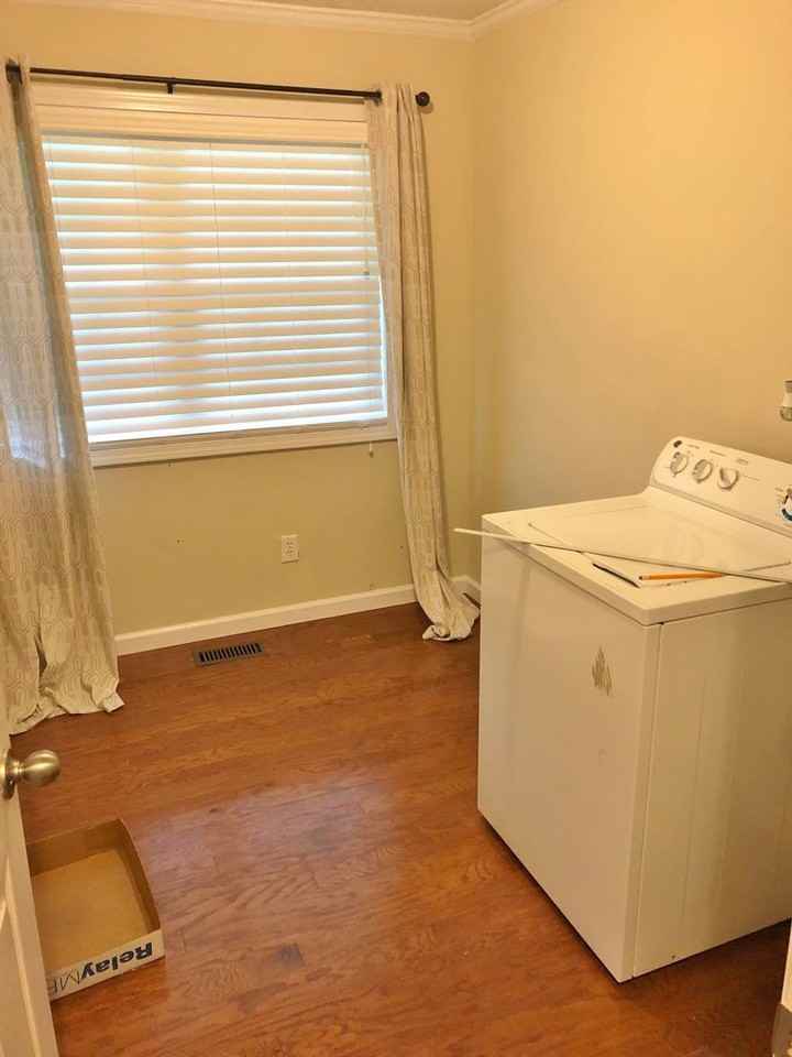 1031 County Road 1466 - Photo 5 of 17