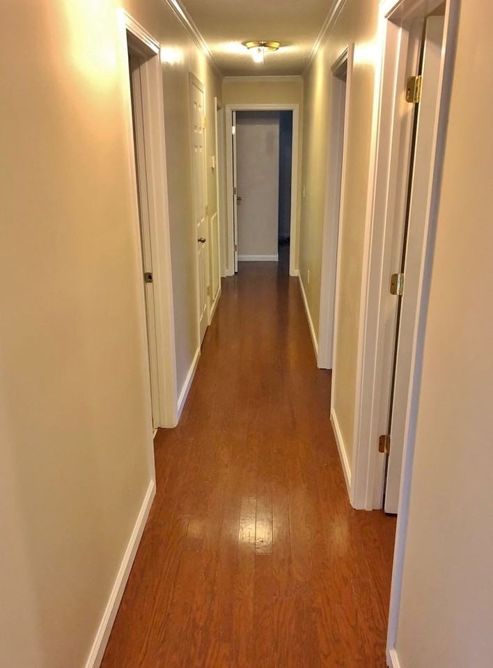 1031 County Road 1466 - Photo 6 of 17