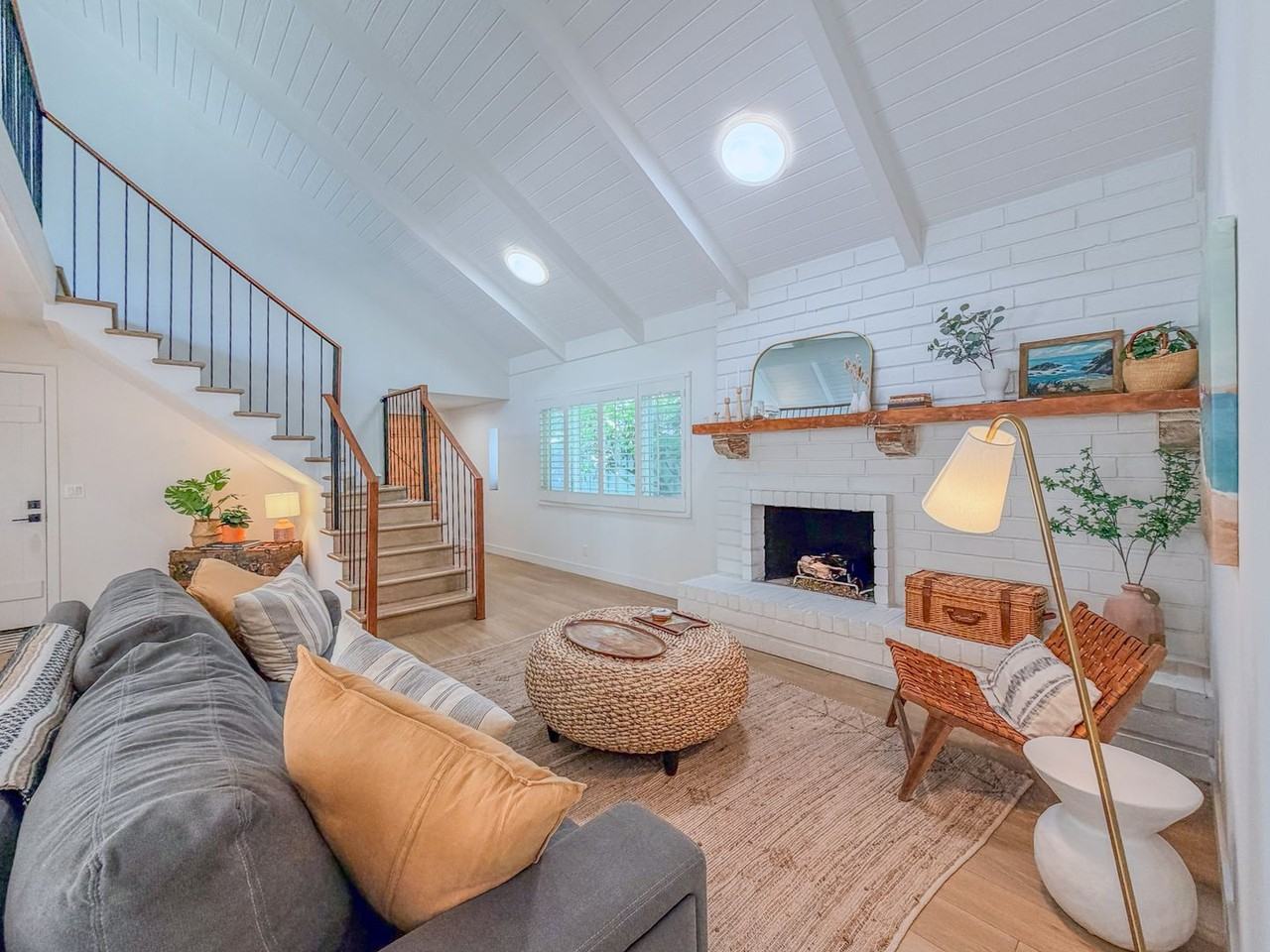 4954 Dolphin Way - Photo 2 of 40