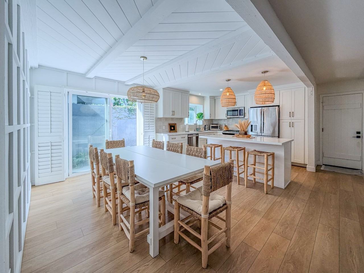 4954 Dolphin Way - Photo 5 of 40