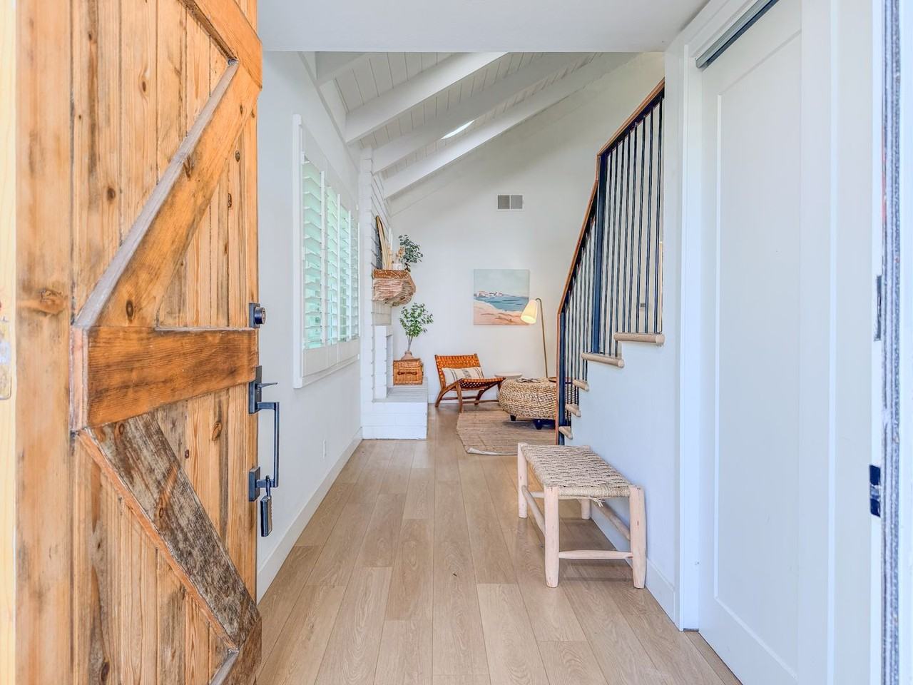 4954 Dolphin Way - Photo 6 of 40