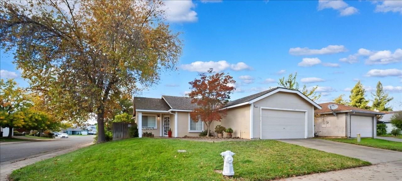 8138 Sonoma Hills Way - Photo 2 of 27