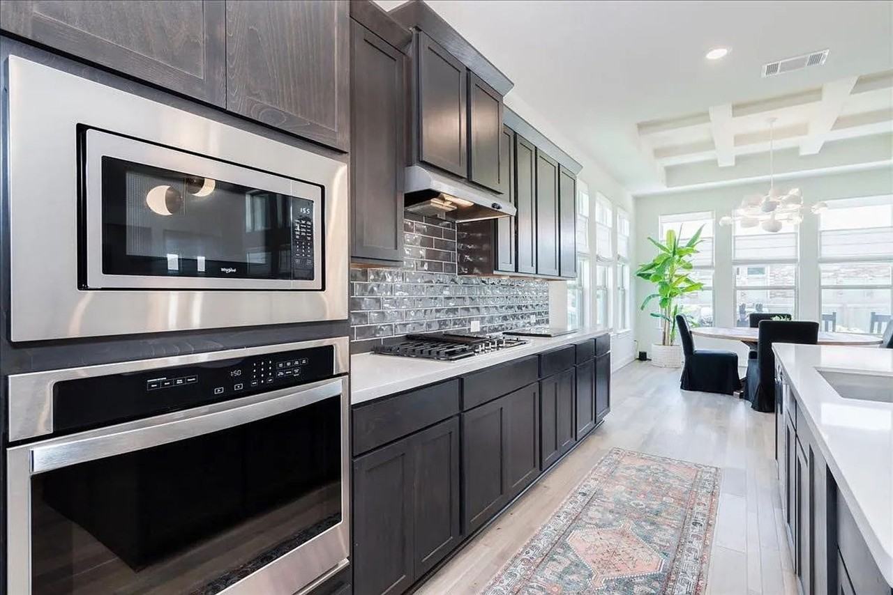 5713 Fresno Avenue - Photo 3 of 50