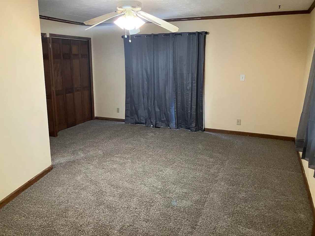 1170 Vonda Lane - Photo 3 of 14