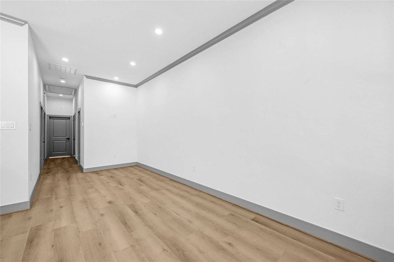 Bunche Duplexes - Photo 4 of 22