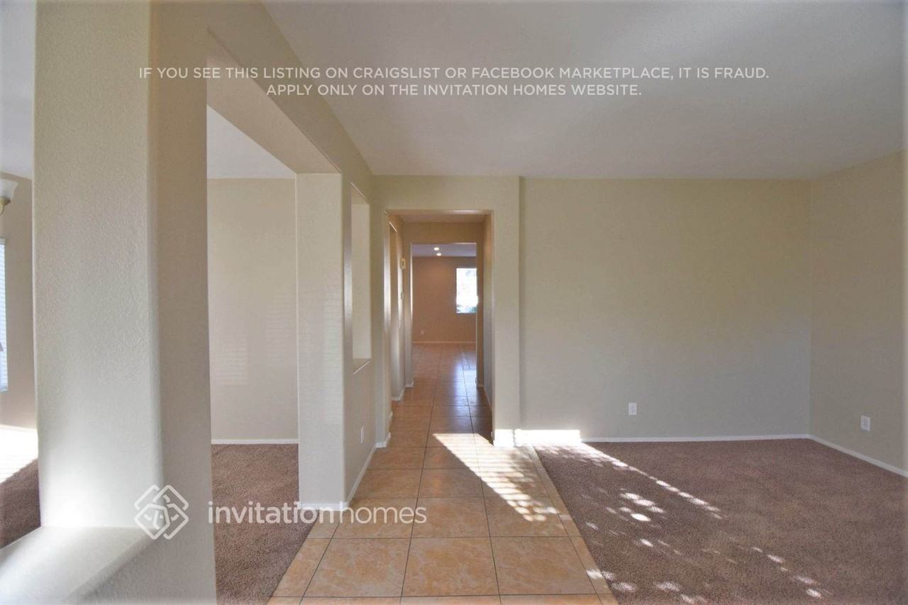 6108 Golden Harmony St - Photo 3 of 17