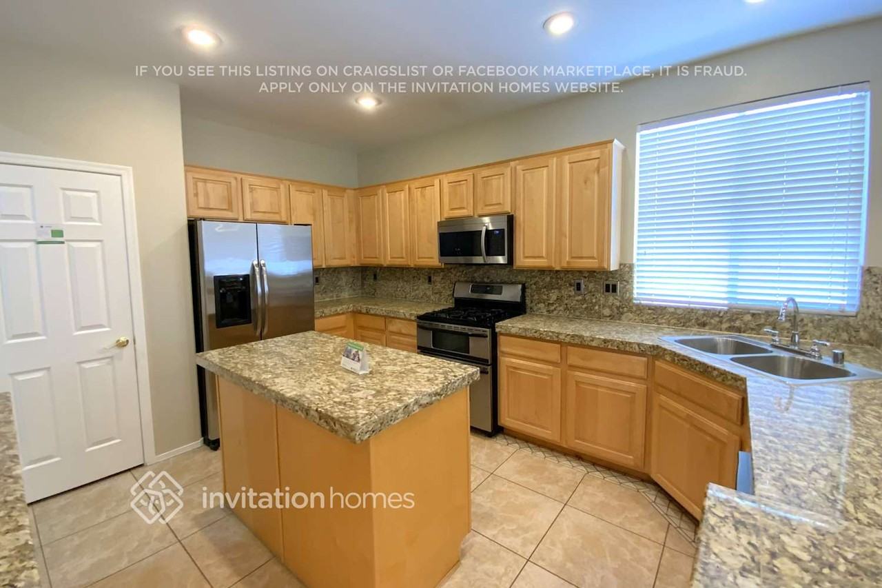 6108 Golden Harmony St - Photo 6 of 17