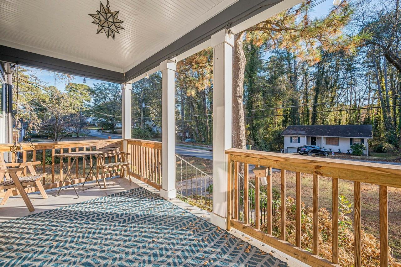 1953 Beecher Road Southwest - Photo 4 of 40