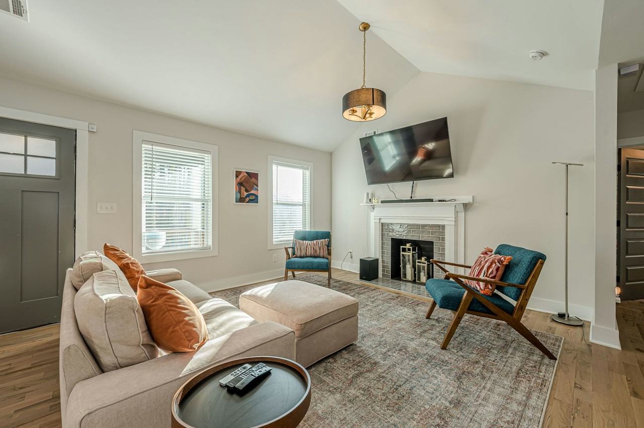 1953 Beecher Road Southwest - Photo 7 of 40