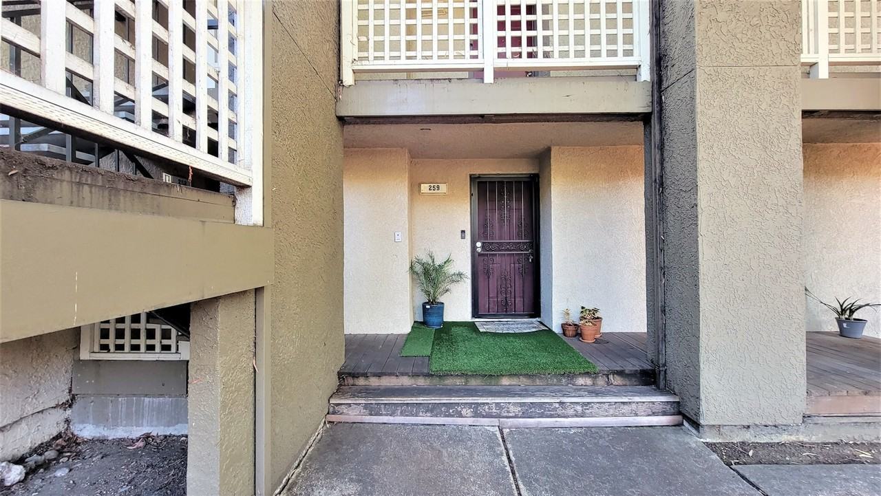 680 Dartmore Lane, Unit 259 - Photo 3 of 25