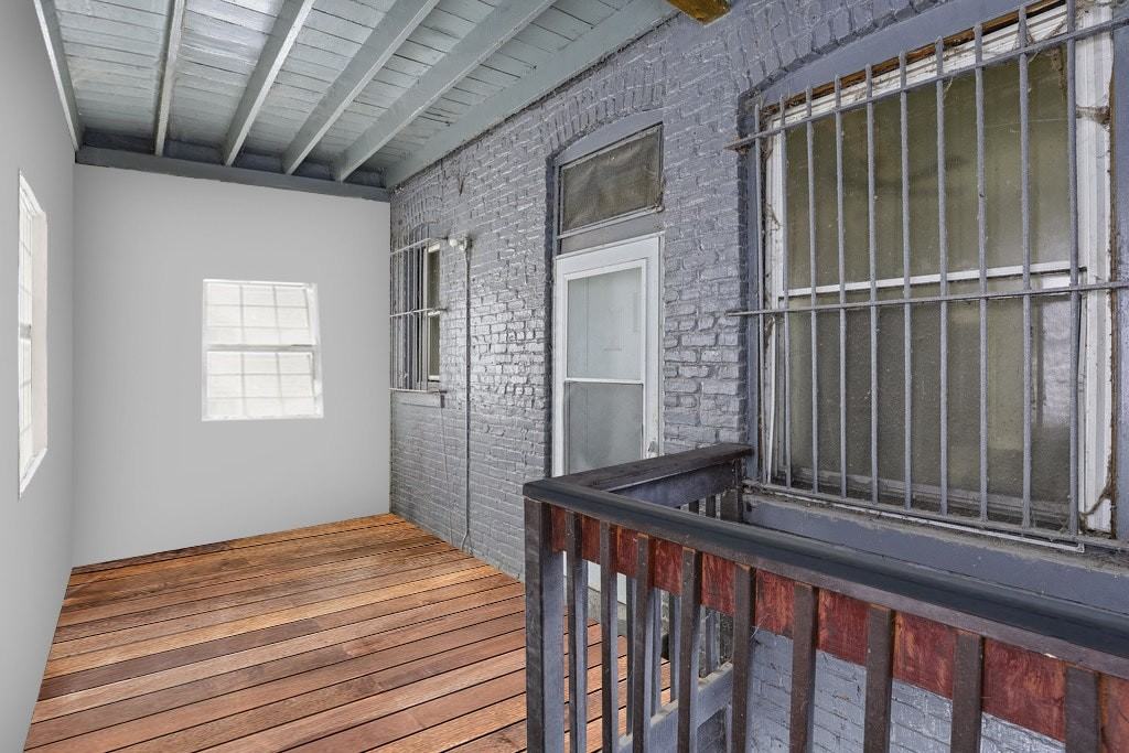 5341 South Indiana Avenue, Unit 5341 - Unit 3 - Photo 7 of 19