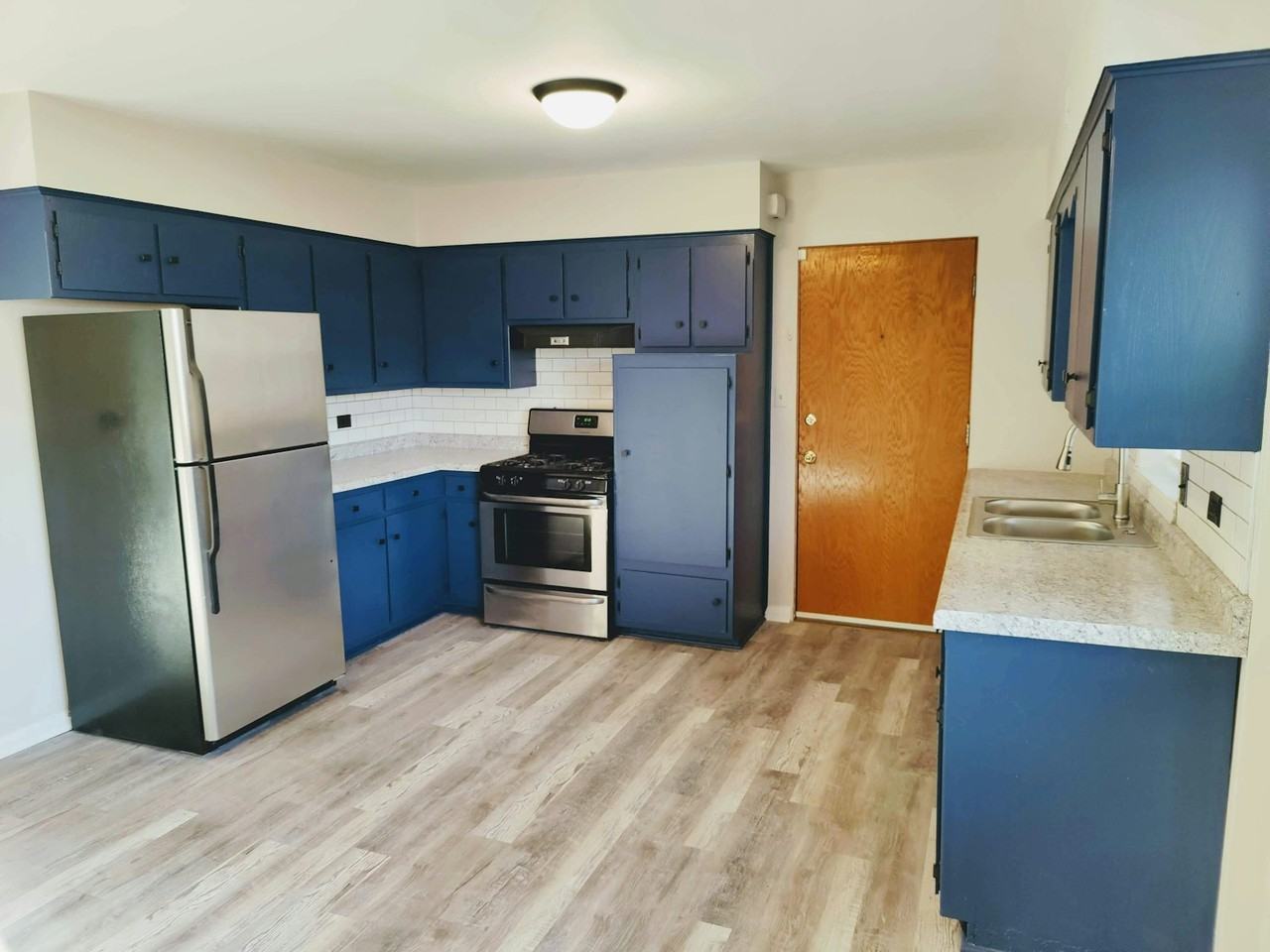 910 Elder Road, Unit 2N - Photo 3 of 8