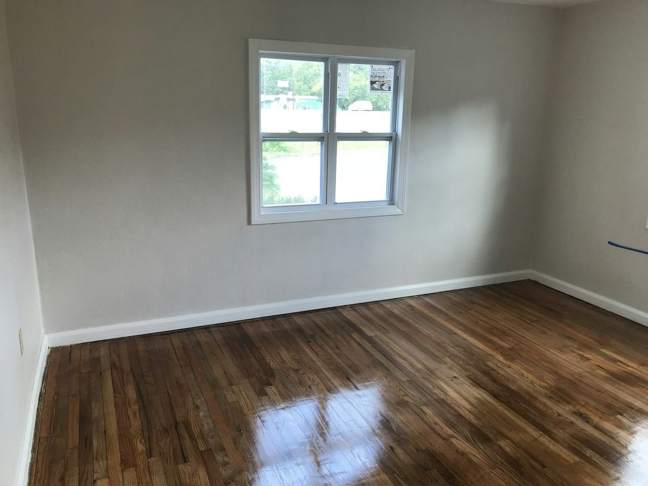 702 Covington Avenue - Photo 4 of 13