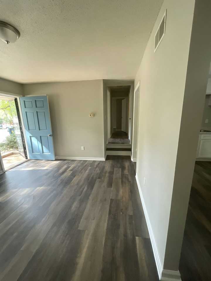 9154 Haleville Street - Photo 6 of 9