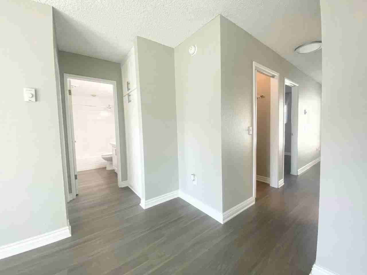 5810 Amaya Dr, Unit 14C - Photo 7 of 20