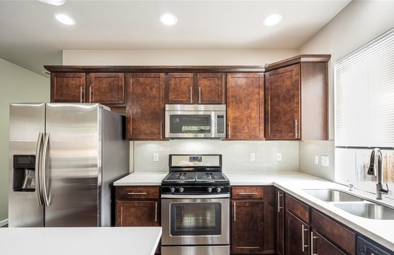 12435 1st Avenue South - Photo 6 of 21