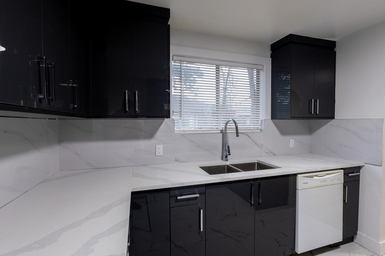 46153 Cleveland Avenue #MAIN - Photo 7 of 28