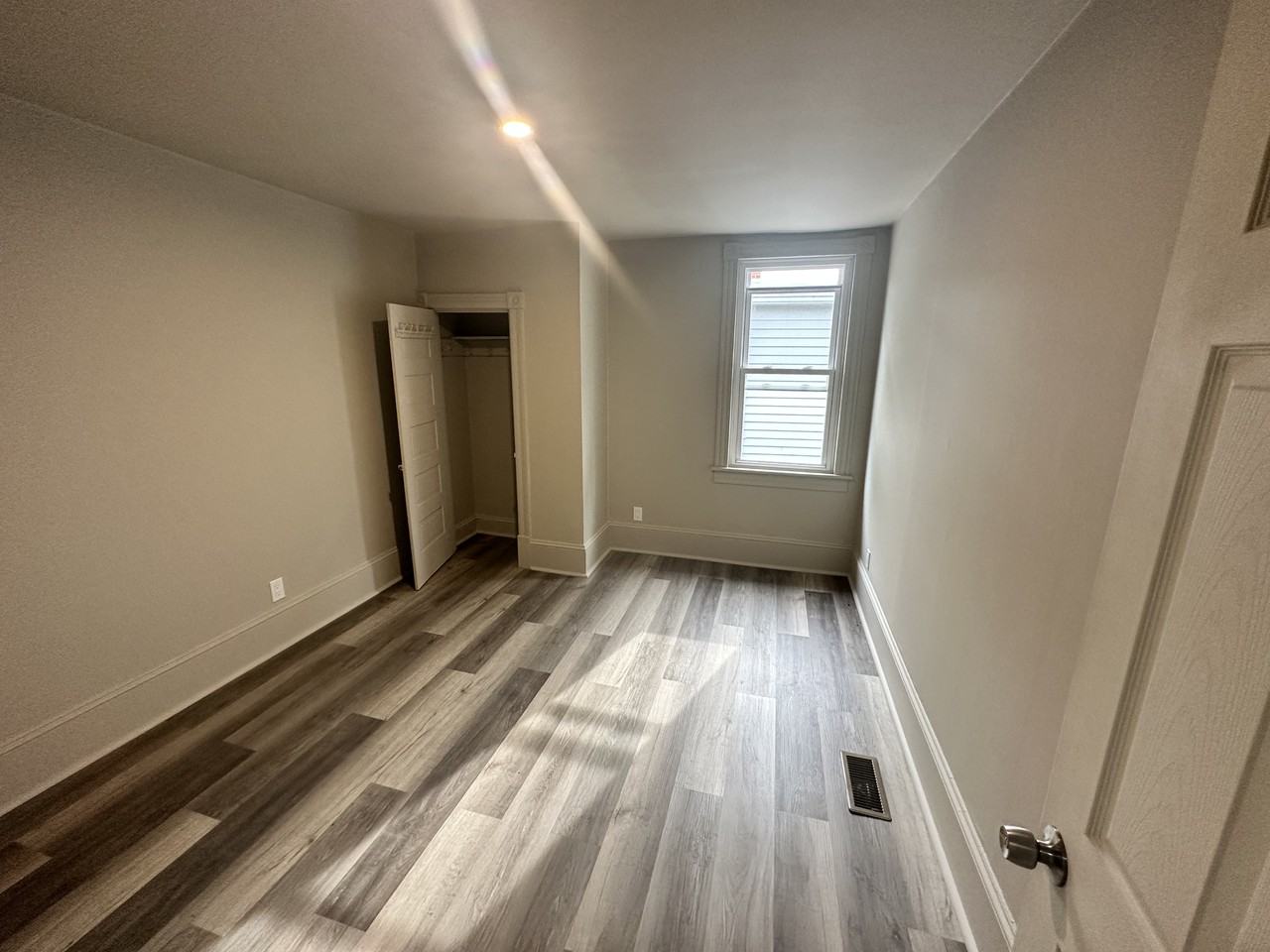 113 Coal St #2 - Photo 7 of 13