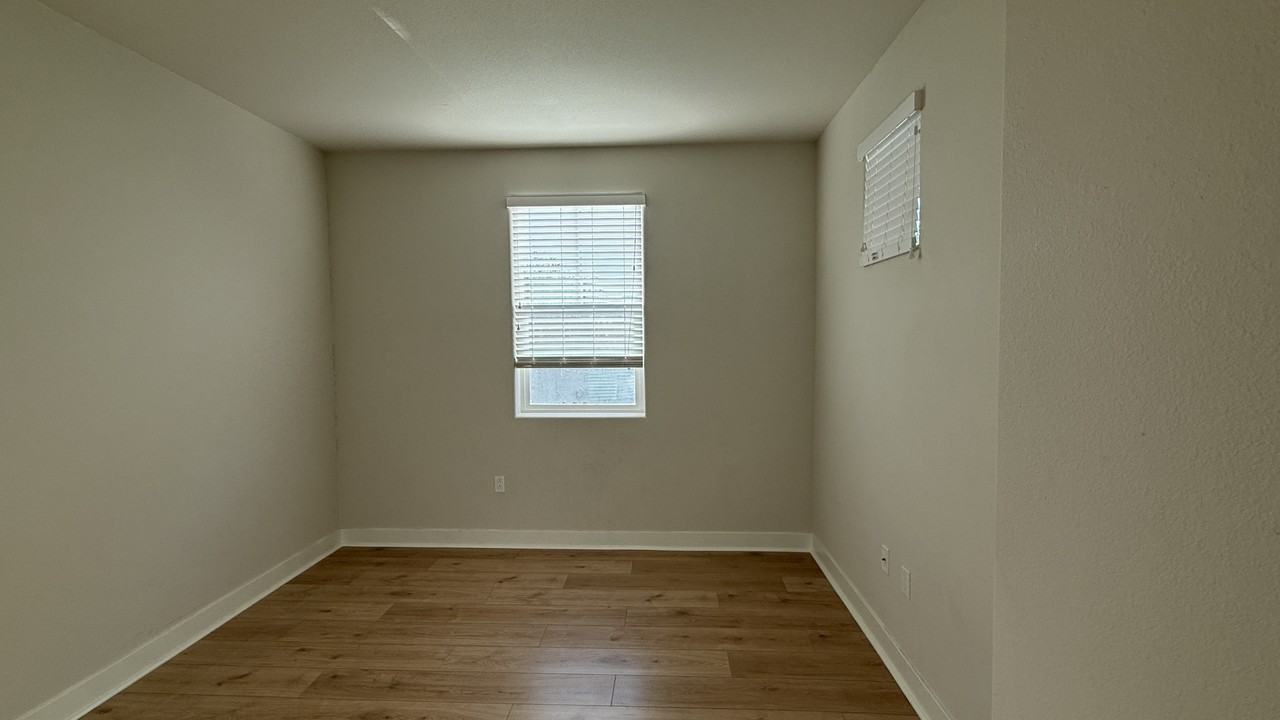 829 Bamboo Dr #A - Photo 4 of 19