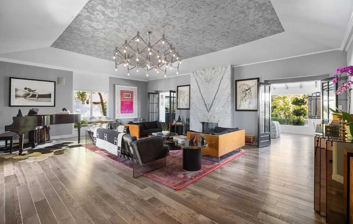 1514 Sunset Plaza Dr #NA - Photo 7 of 45