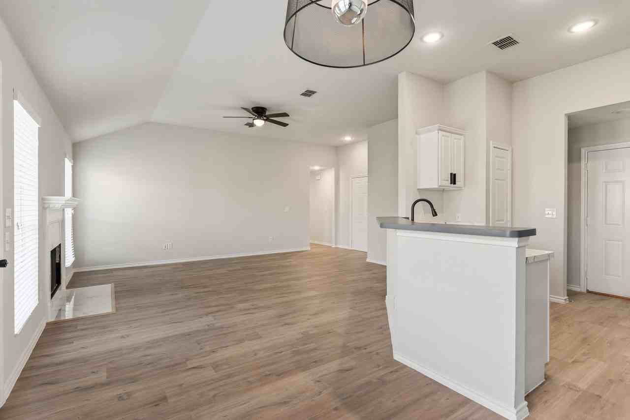 3101 Lance Ln #NA - Photo 7 of 14