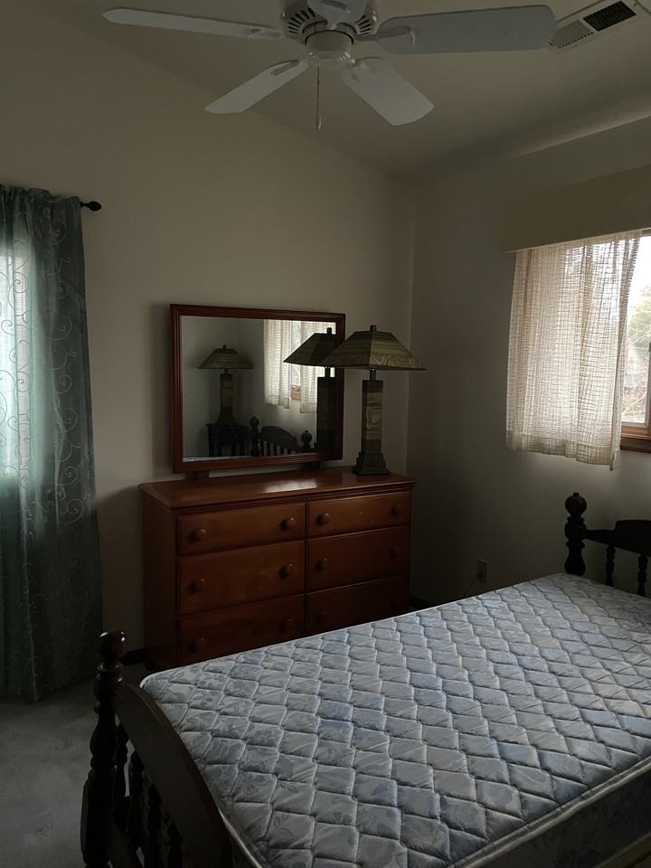 33 Brookland Ave #33