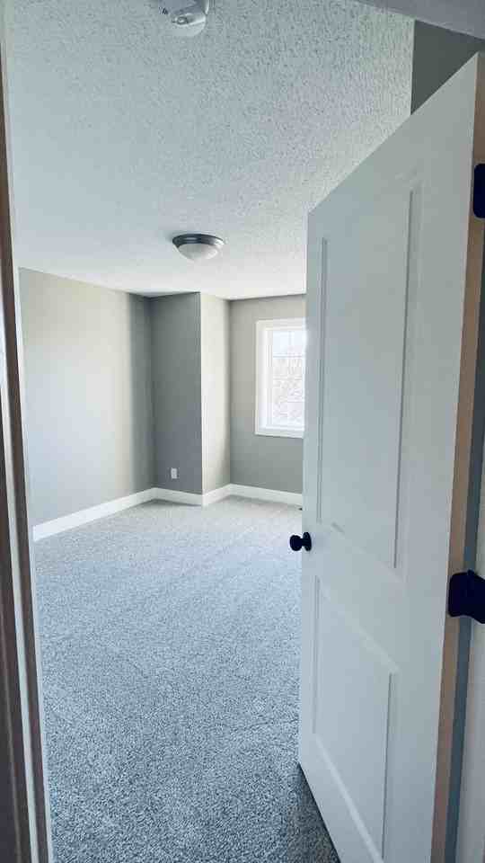 17020 Eastwood Ave #17020 - Photo 7 of 9