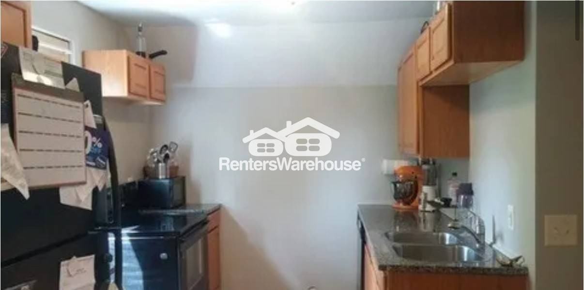 752 Carroll Ave Apt 2 - Photo 3 of 16