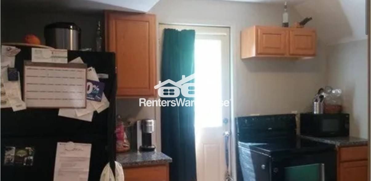 752 Carroll Ave Apt 2 - Photo 4 of 16