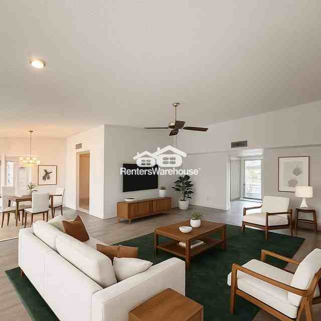 1011 East Renee Drive