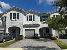 featured image of 2613 Southeast 13th Court