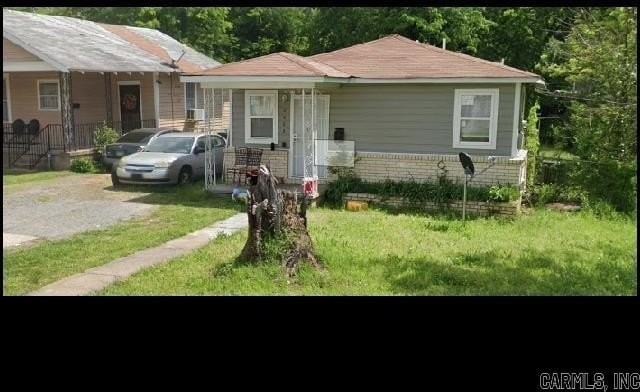 2323 South Spring Street