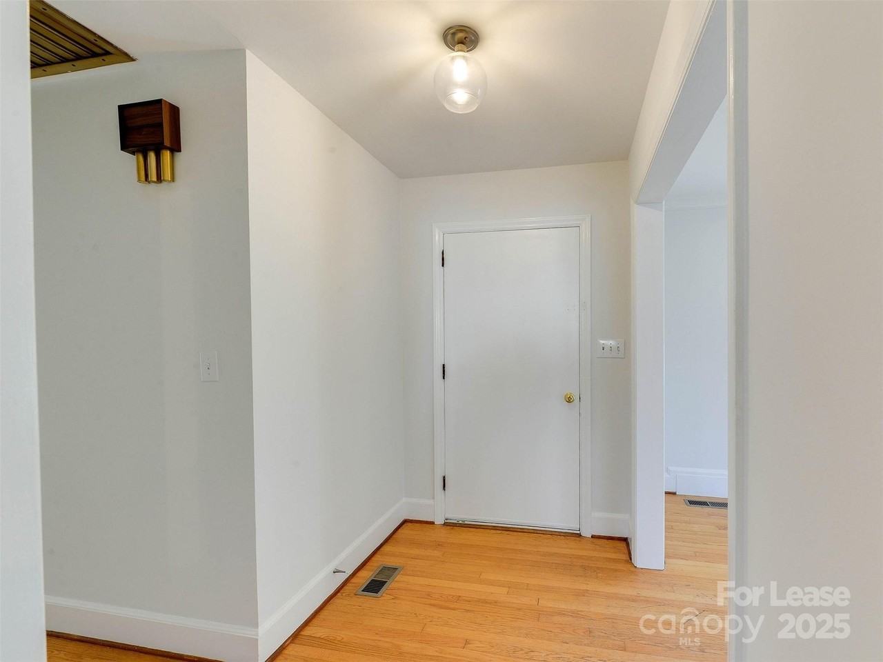 1432 Bevis Drive - Photo 3 of 45