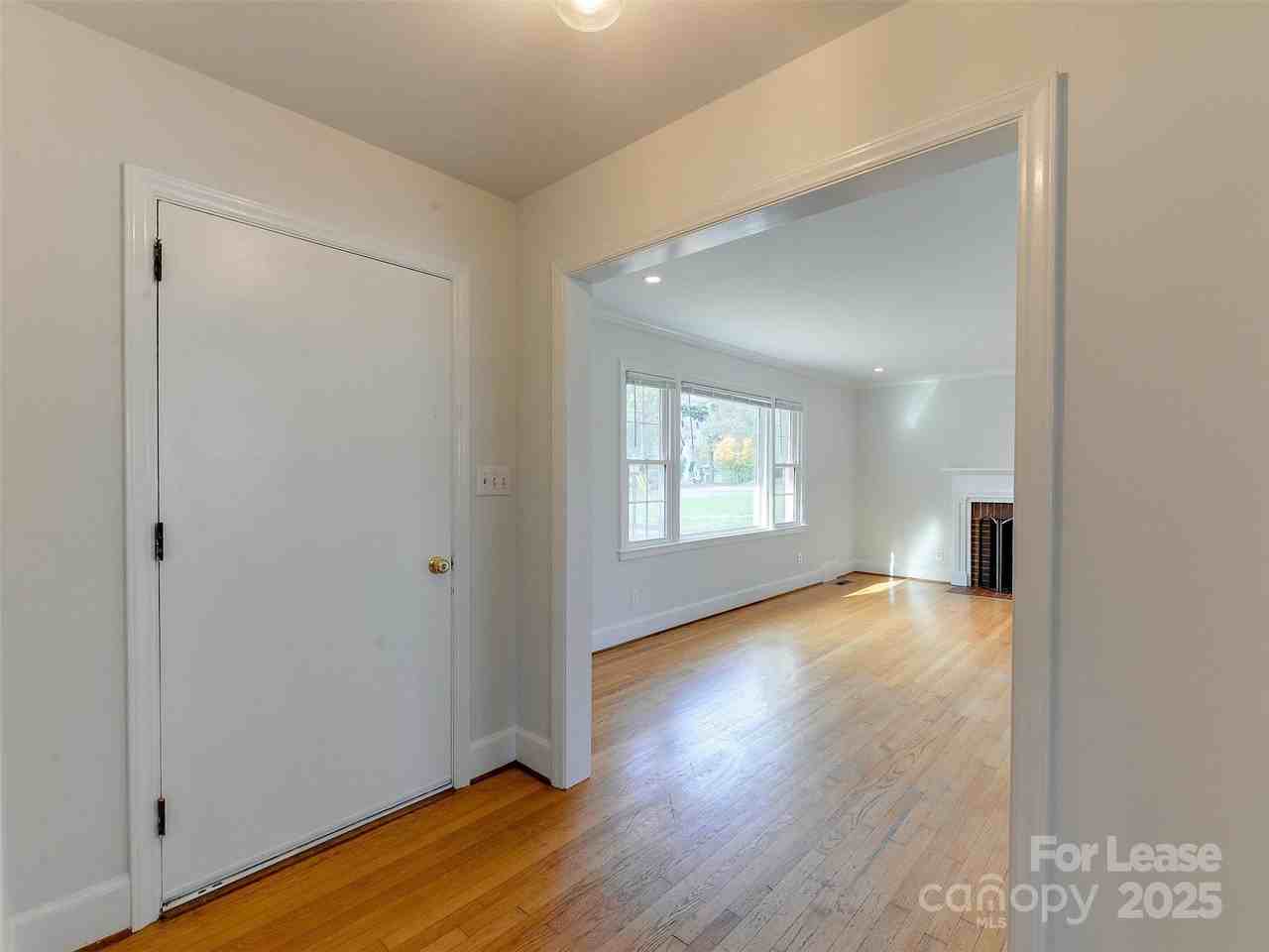 1432 Bevis Drive - Photo 5 of 45