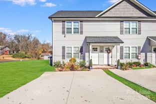 604 West 8th Street - Photo 1 of 1