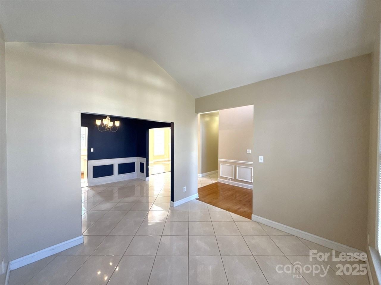 1928 Dearmon Dr - Photo 6 of 23