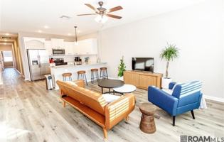 featured image of 2931 Niccoline Way