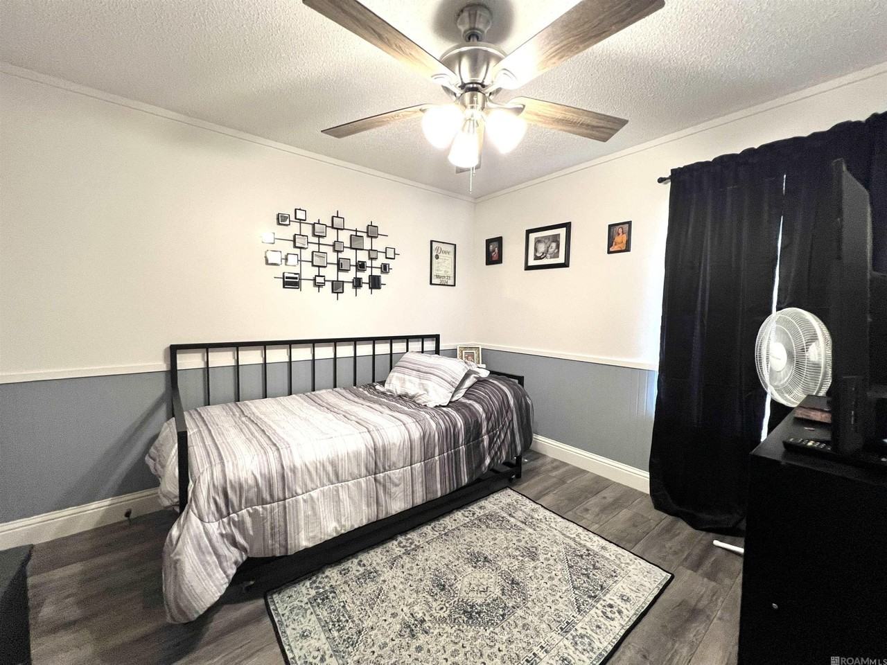 11710 Parkland Dr S - Photo 7 of 19