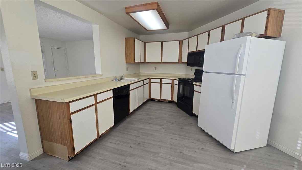 5181 Pioneer Avenue #203 - Photo 4 of 11