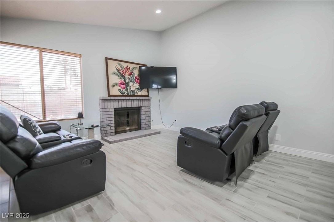 7399 Topeka Dr - Photo 4 of 29