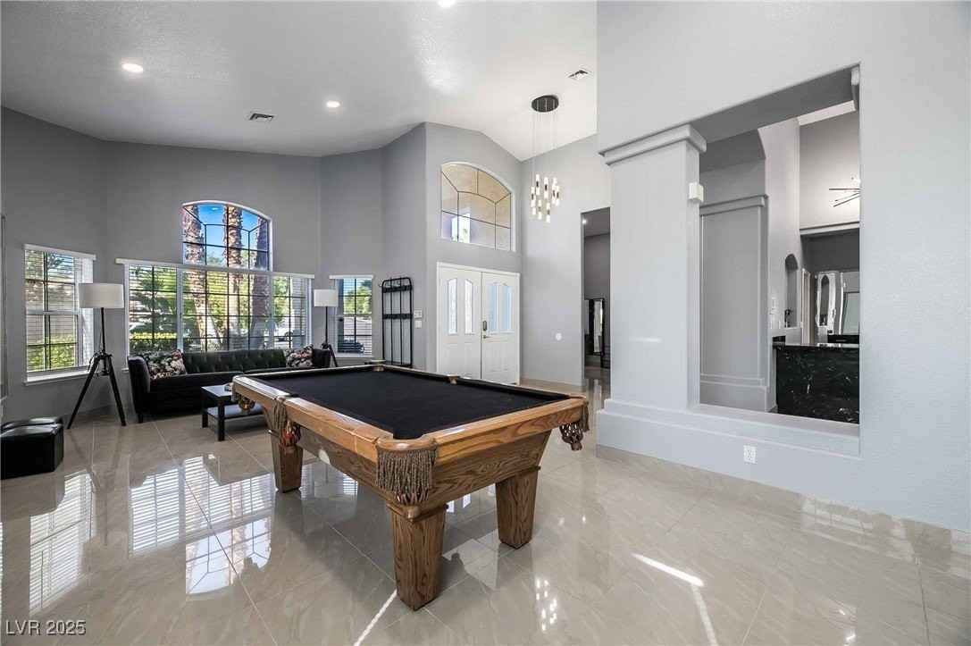 1400 Castle Crest Dr - Photo 6 of 50