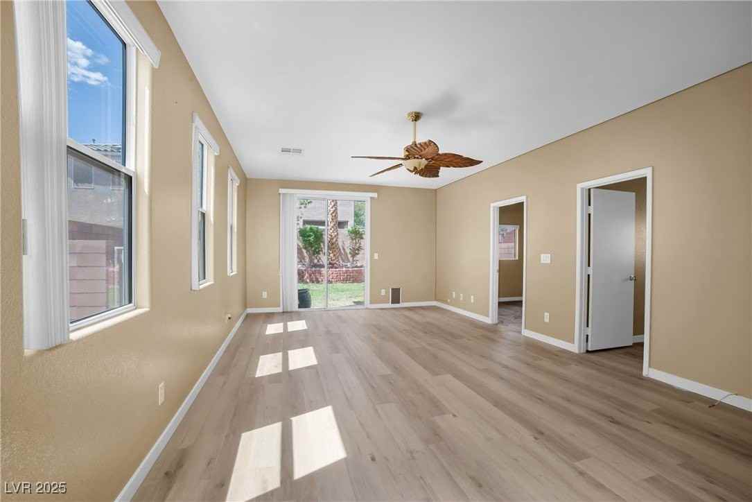 11665 Primo St - Photo 3 of 24