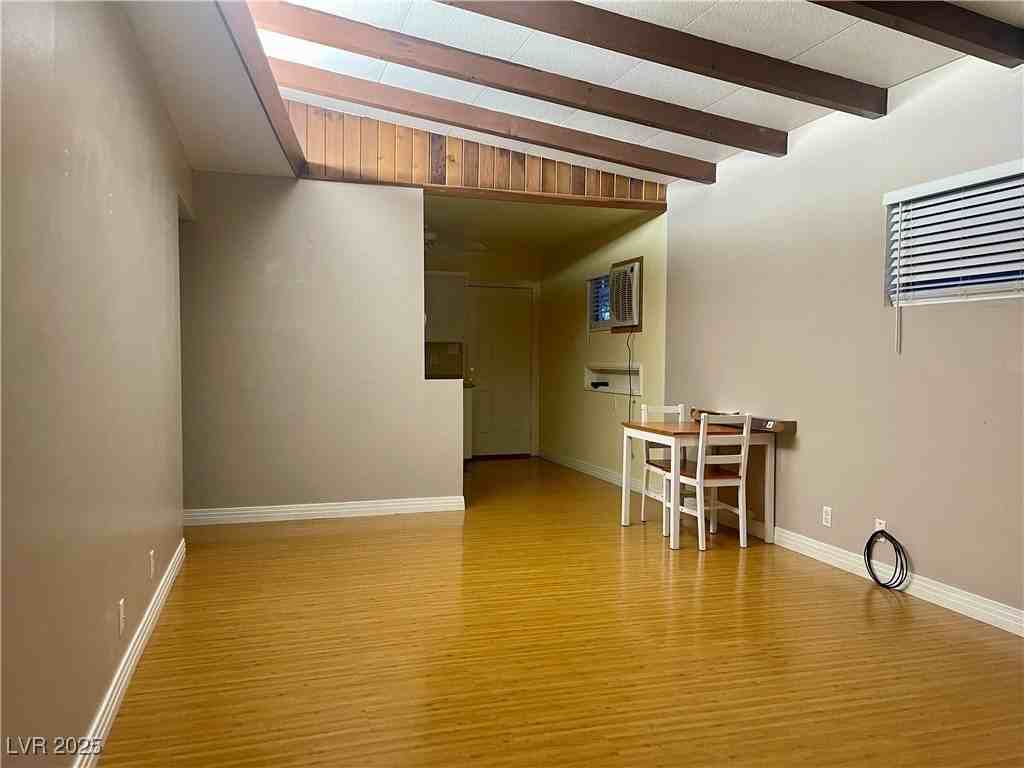 525 Hopi Pl - Photo 3 of 9