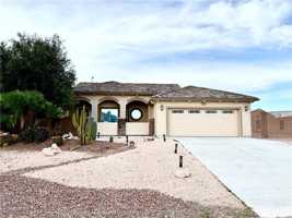 featured image of 6780 Sandpebble Street