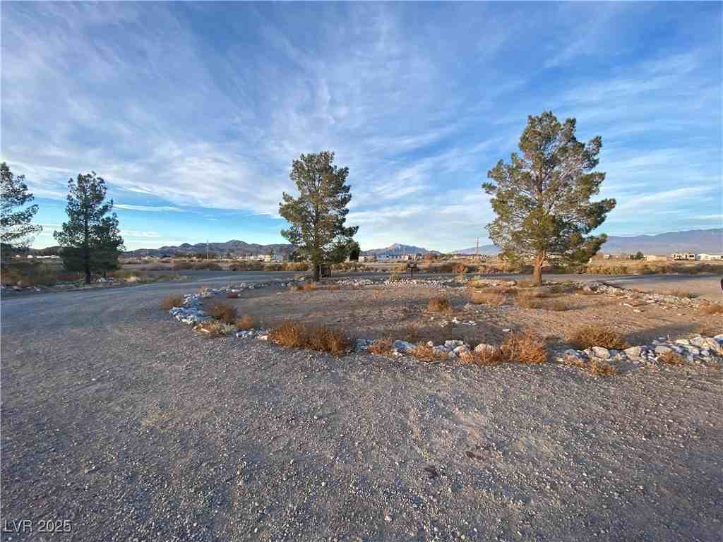 4331 Victoria St #A - Photo 2 of 10